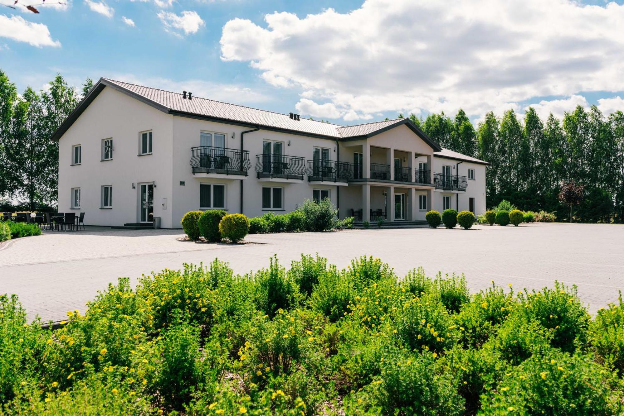 Pokoje Goscinne Lawendowy Dwor Mikoszewo Exterior foto